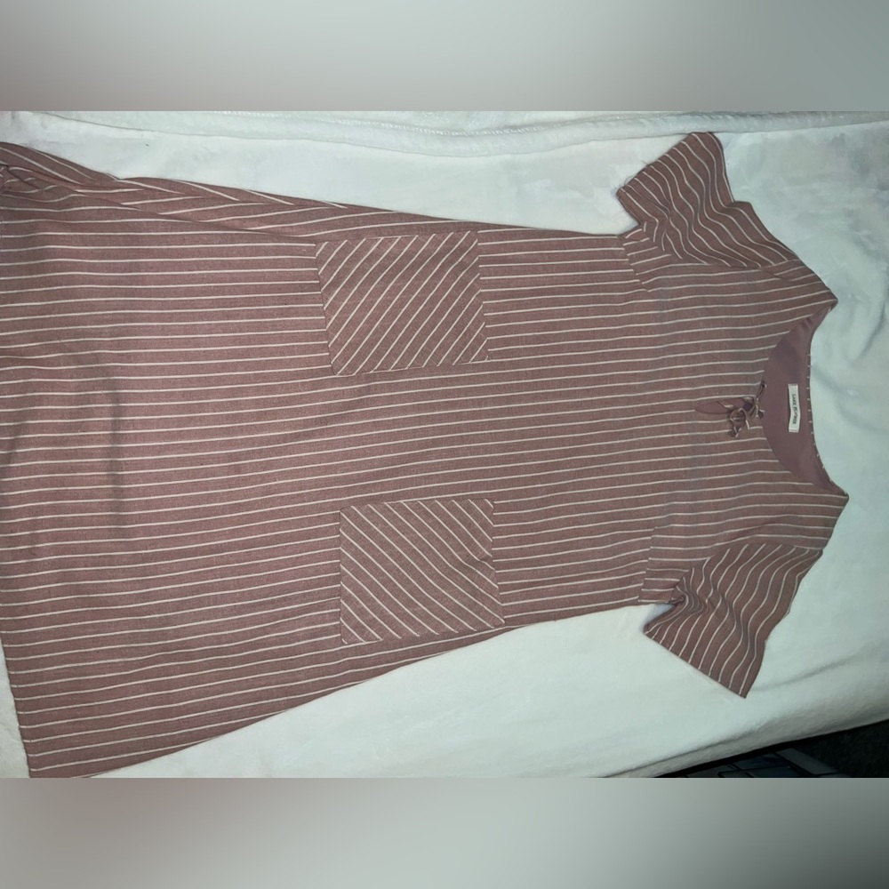 Lake flower pink dress. Size small. Never worn